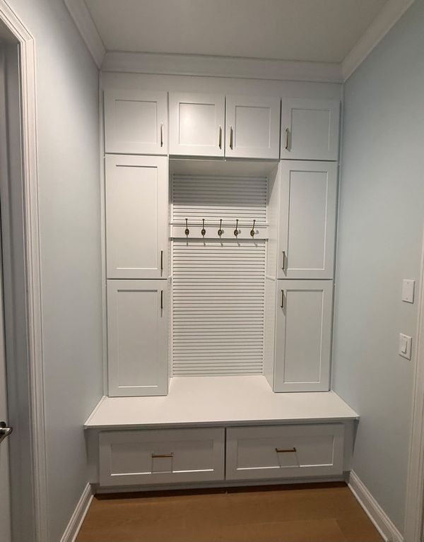 Mudroom built-ins by SPM Home Renovation